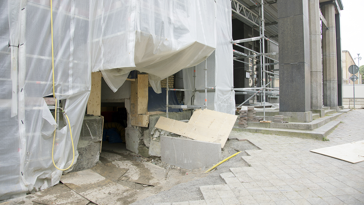 ED6A7809-ny-entre-utsida.jpg